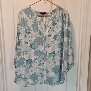 NYDJ Pintuck Blouse Blue Floral 1X